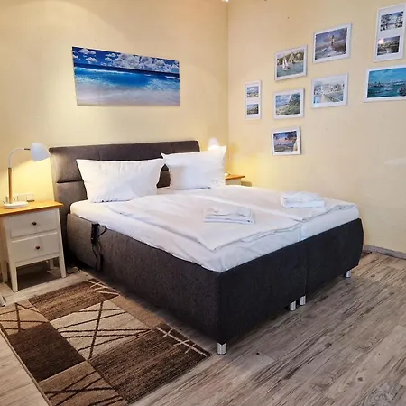 Fuerstenhof, App 304 Erste Reihe Mit Meerblick ザスニッツ